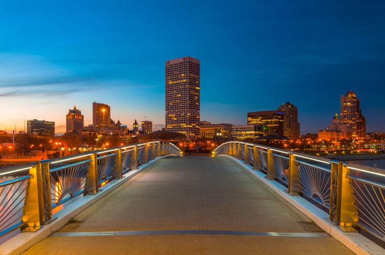 milwaukee skyline